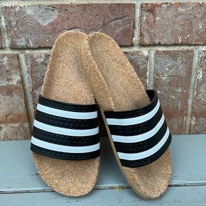NWOT UNISEX Adilette Cork Slides black/white